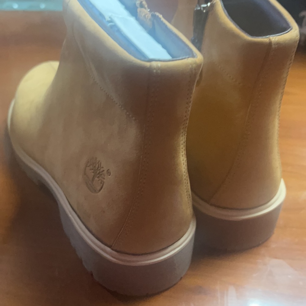 TIMBERLAND BROWN BOOTS - Picture 2 of 5